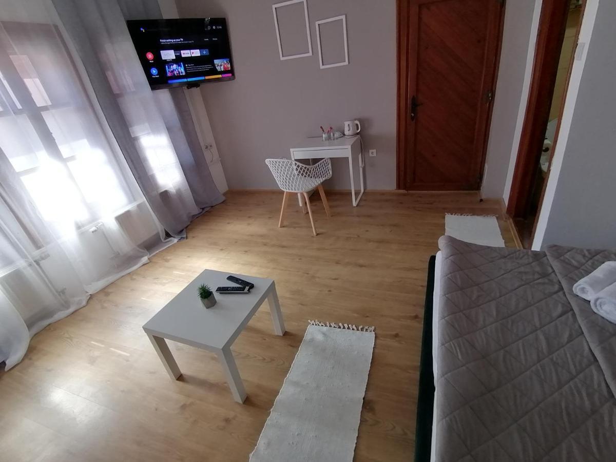 Mon Accommodation Free Parking Ni 외부 사진